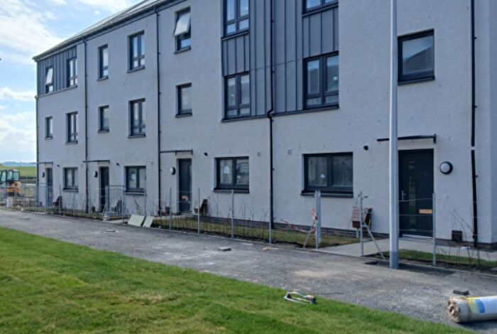 4 Bedroom End Of Terrace House To Rent In Macleish Place, Edinburgh, EH12