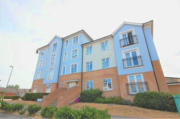 2 Bedroom Flat To Rent In Heron Way, Dovercourt, Harwich, CO12