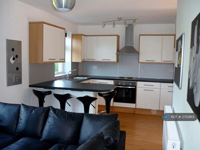 5 Bedroom Semi Detached House To Rent In Cherry Orchard Road, Chichester, PO19