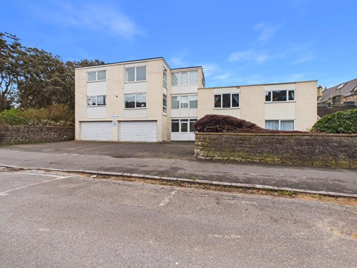 2 Bedroom Flat For Sale In Clarence Road North, Weston-Super-Mare, BS23