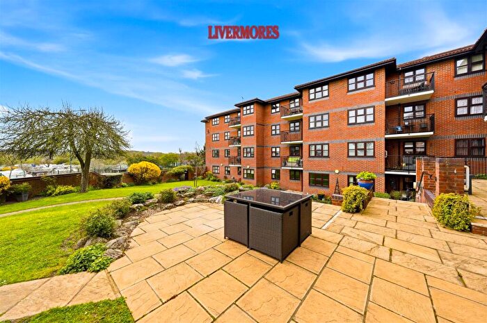 1 Bedroom Retirement Property For Sale In Beech Haven Court, London Road, Crayford, DA1