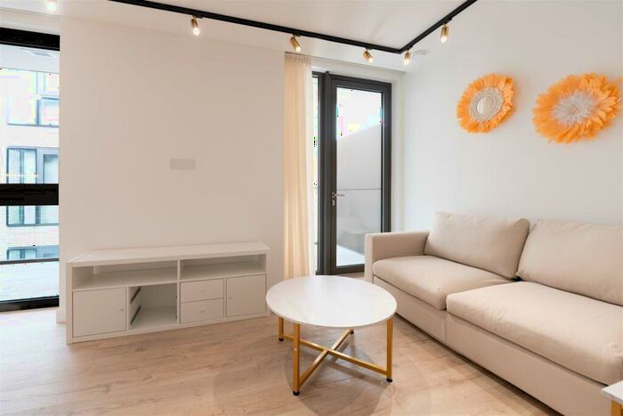 1 Bedroom Apartment To Rent In Vermont, Bollinder Place, London, EC1V