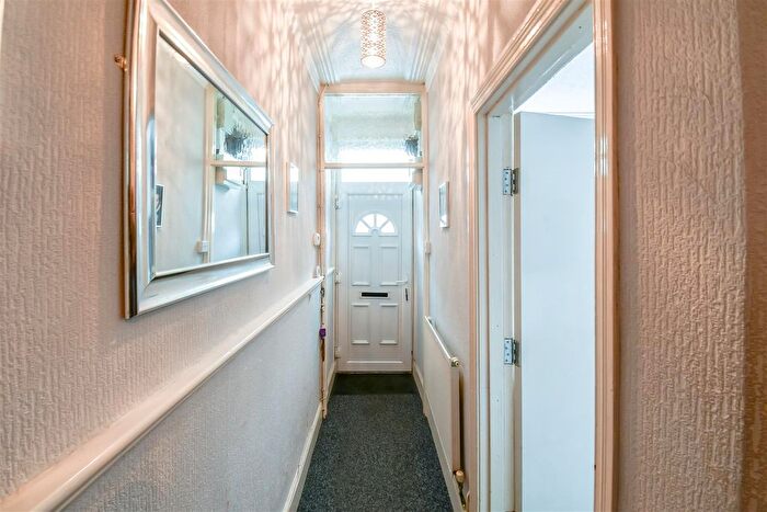 3 Bedroom Terraced House For Sale In Wilfred Street, Barry, CF63