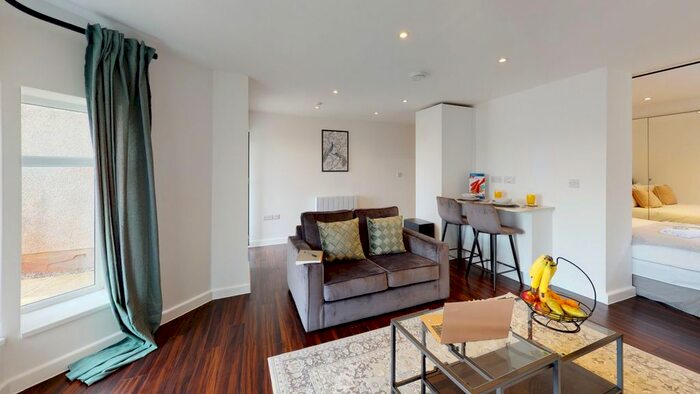 1 Bedroom Flat To Rent In Brynderwen Road, Newport, NP19