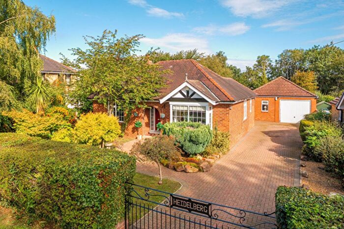 4 Bedroom Detached Bungalow For Sale In Wetherby Road, Knaresborough, HG5