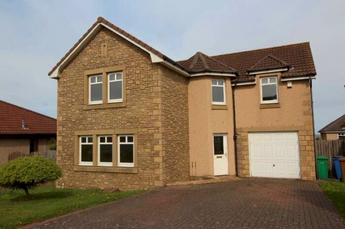 4 Bedroom Detached House To Rent In West Vows Walk, Kirkcaldy, KY1