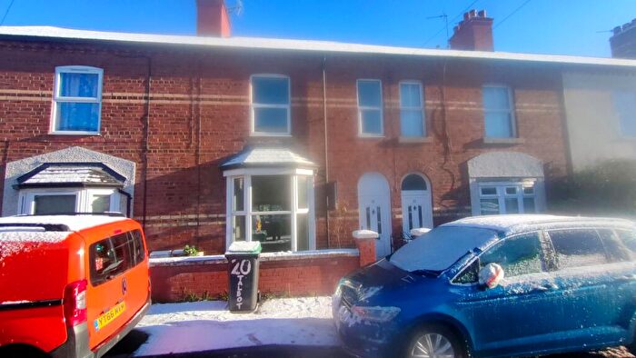 4 Bedroom Terraced House For Sale In Talbot Road, Wrexham, LL13