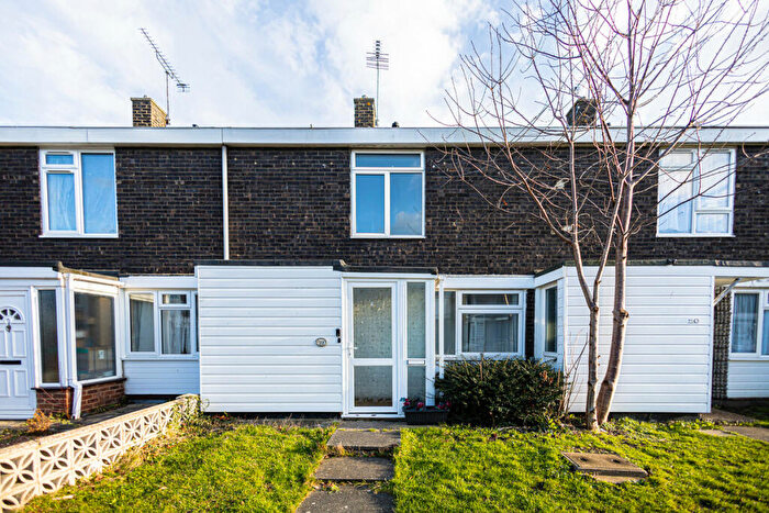 2 Bedroom Terraced House For Sale In Boytons, Basildon, SS15