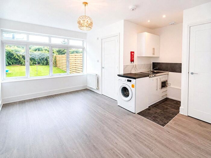 Apartment To Rent In Elizabeth Way, Harlow, Essex, CM19