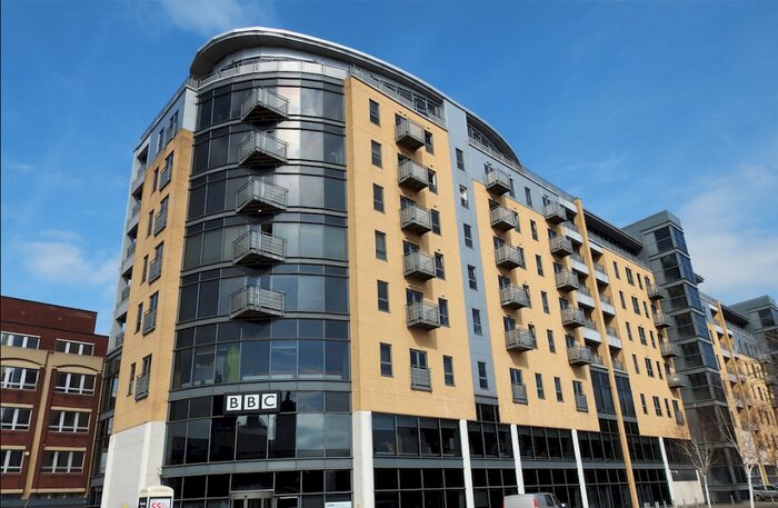 1 Bedroom Apartment To Rent In Queens Court, HU1