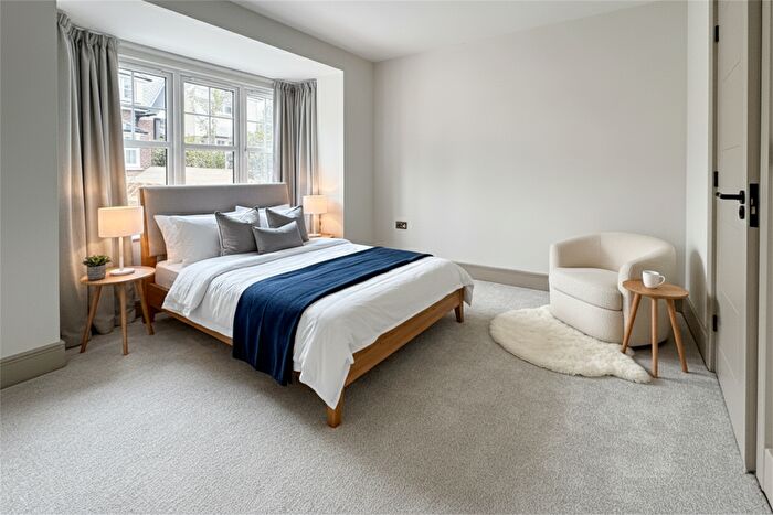 4 Bedroom Detached House For Sale In St Leonards, BH24