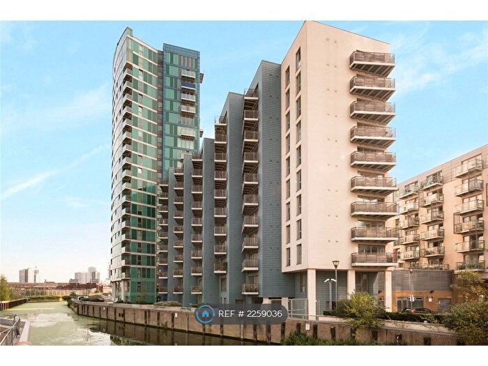 1 Bedroom Flat To Rent In George Hudson Tower, London, E15