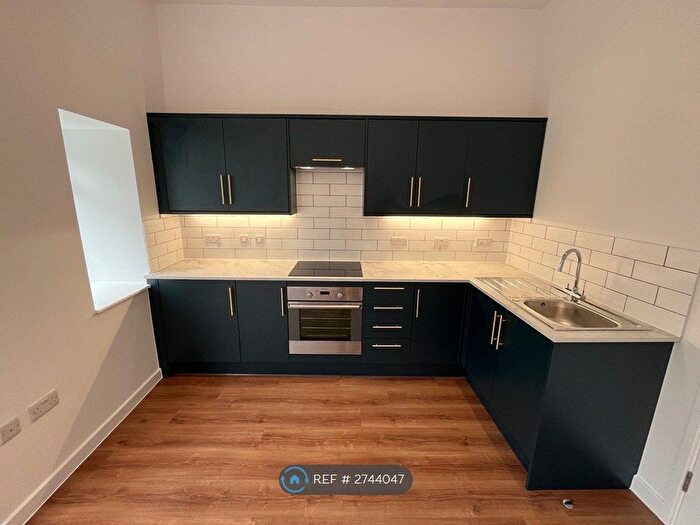 1 Bedroom Flat To Rent In Upper Kewstoke Road, Weston-Super-Mare, BS23