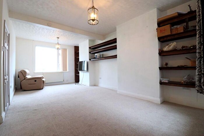 3 Bedroom Property To Rent In Melbourne Street West, Gloucester, GL1