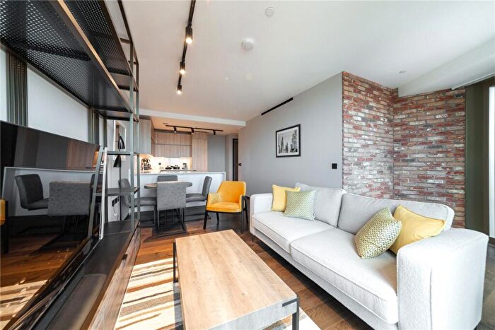 1 Bedroom Flat To Rent In Hewett Street, Shoreditch, EC2A