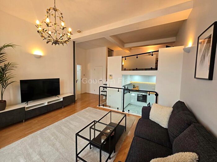 1 Bedroom Apartment To Rent In Lancaster House, Princess Street, City Centre, M1