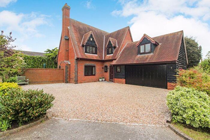 5 Bedroom Detached House For Sale In Holm Oak Green, Cardington, MK44