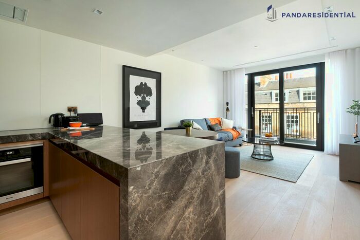 2 Bedroom Flat To Rent In Lincoln Square, Portugal Street, London, WC2A