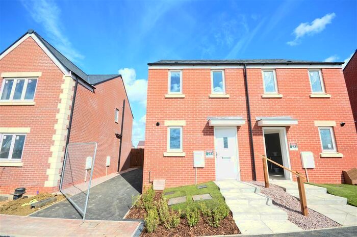 2 Bedroom Terraced House To Rent In Egan Close, Corby, NN17