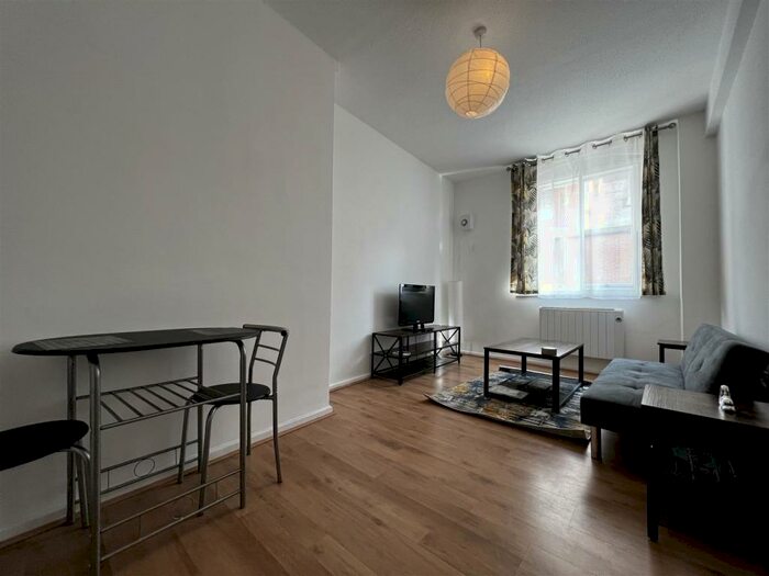 1 Bedroom Apartment To Rent In Peel House, City Centre, NE1