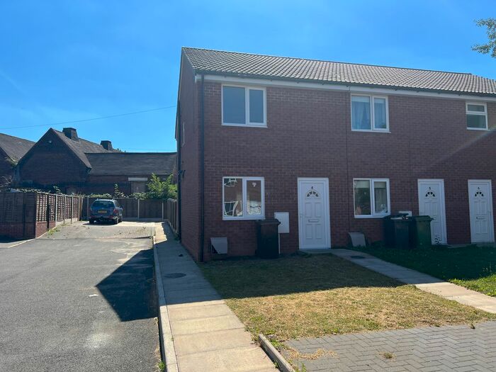 2 Bedroom Semi-Detached House To Rent In Lane Street, Bilston, WV14