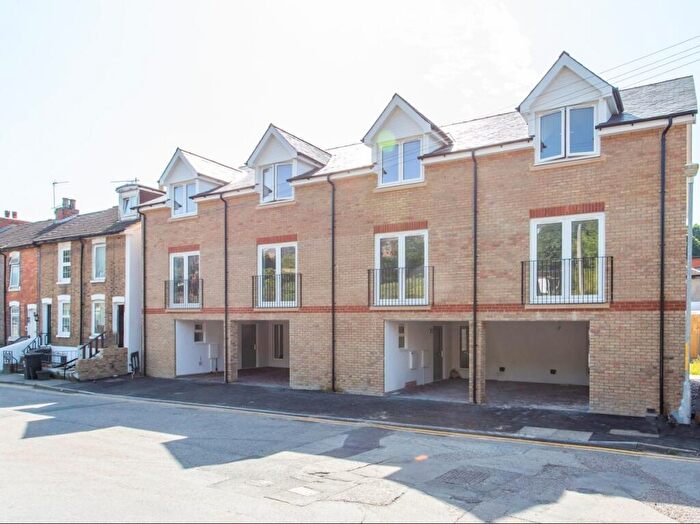 3 Bedroom End Of Terrace House For Sale In Primrose Road, Dover, Kent, CT17