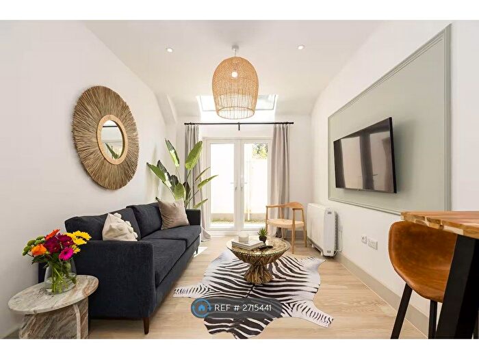 1 Bedroom Flat To Rent In Hinton Road, Bournemouth, BH1