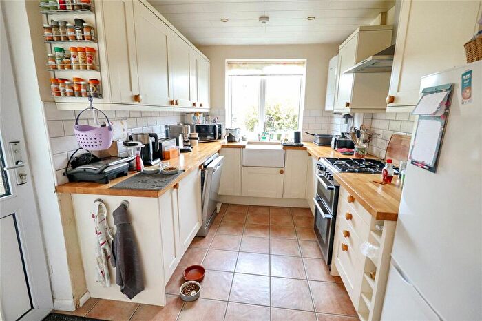 3 Bedroom Terraced House For Sale In Brook Road, Oldfield Park, Bath, BA2