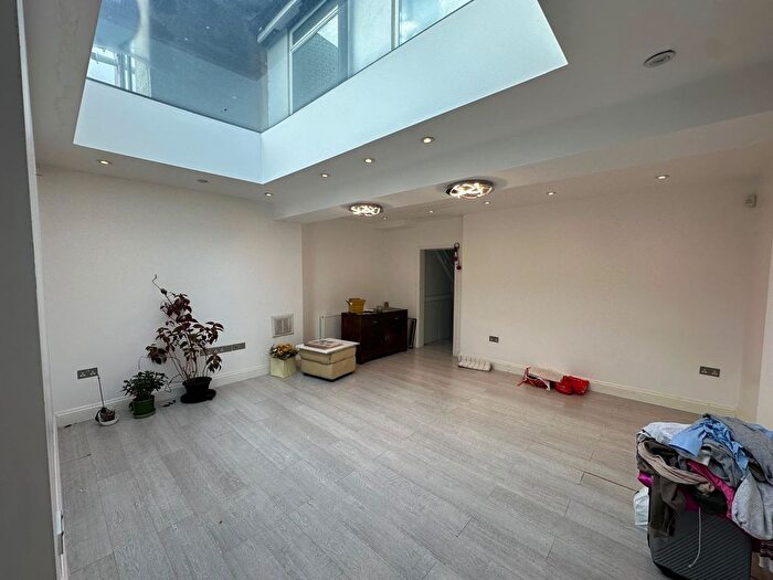 4 Bedroom Terraced House To Rent In Purley Road, Edmonton, N9