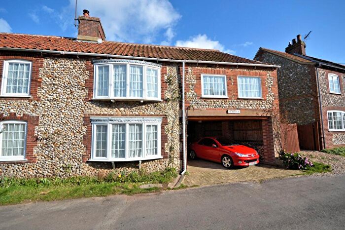 3 Bedroom End Of Terrace House To Rent In Burnham Market, PE31