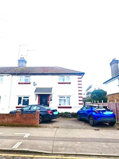 4 Bedroom Semi Detached House To Rent In Lyon Park Avenue, Wembley, HA0