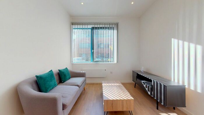 Studio To Rent In Riverbank Way, Brentford, TW8