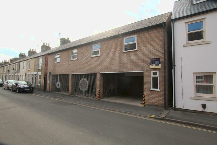 1 Bedroom Flat To Rent In Stockwell Street, Cambridge, CB1