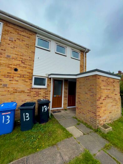 1 Bedroom Flat To Rent In Lilac Drive, Lowestoft, NR32