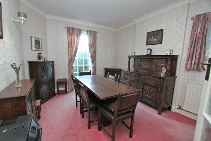 4 Bedroom Detached House For Sale In Furness Road, Eastbourne, BN21