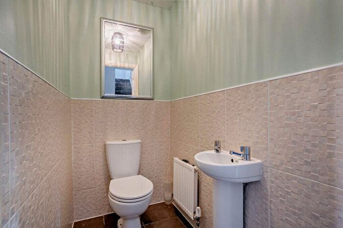 4 Bedroom Detached House For Sale In Railway View, Aiskew, Bedale, DL8