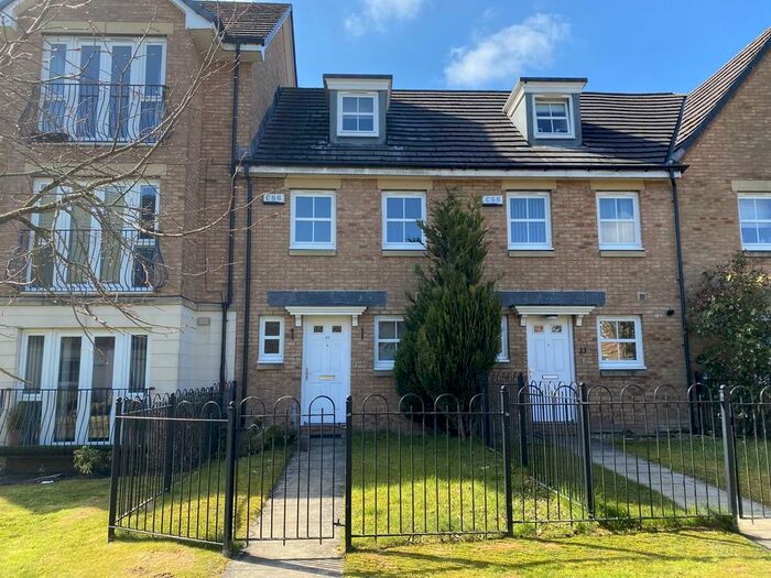 3 Bedroom Terraced House To Rent In Bruce Street, Bathgate, EH48