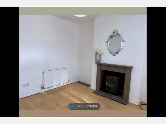 2 Bedroom End Of Terrace House To Rent In Gordon Street, Doncaster, DN1