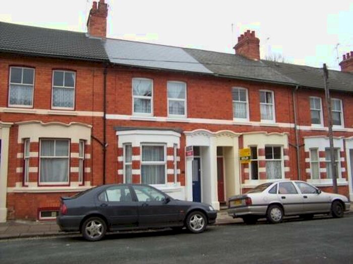 3 Bedroom Terraced House To Rent In Loyd Road, Abington, Northampton, NN1