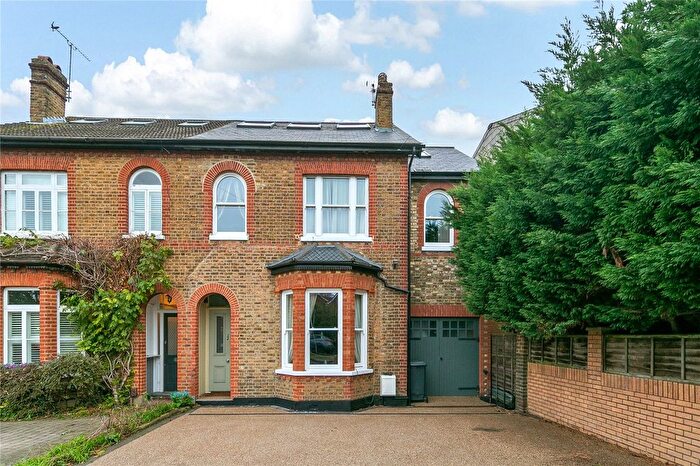 6 Bedroom Semi Detached House For Sale In Uxbridge Road, Hampton, TW12