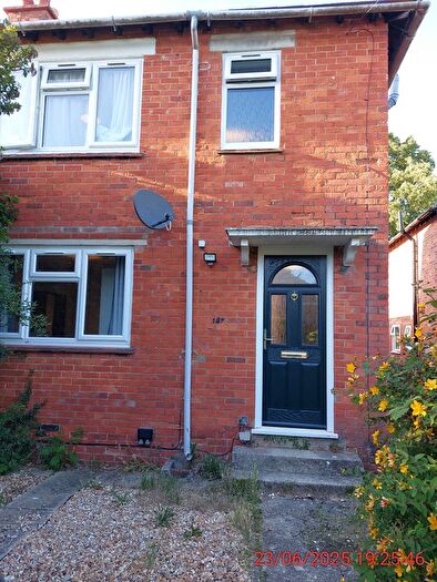 5 Bedroom Semi-Detached House To Rent In Mayfield Road, Southampton, SO17