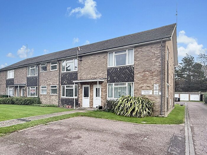 1 Bedroom Flat For Sale In Campbell Court, Worthing, BN12