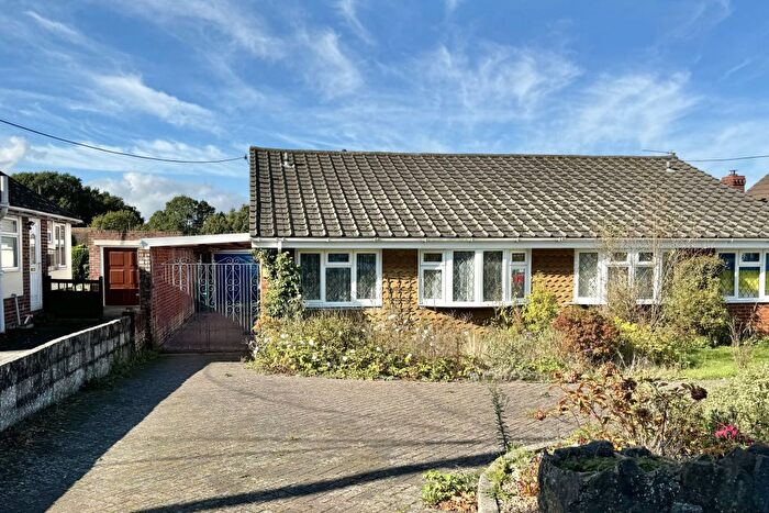 2 Bedroom Semi-Detached Bungalow For Sale In St John's Road, Locks Heath, SO31