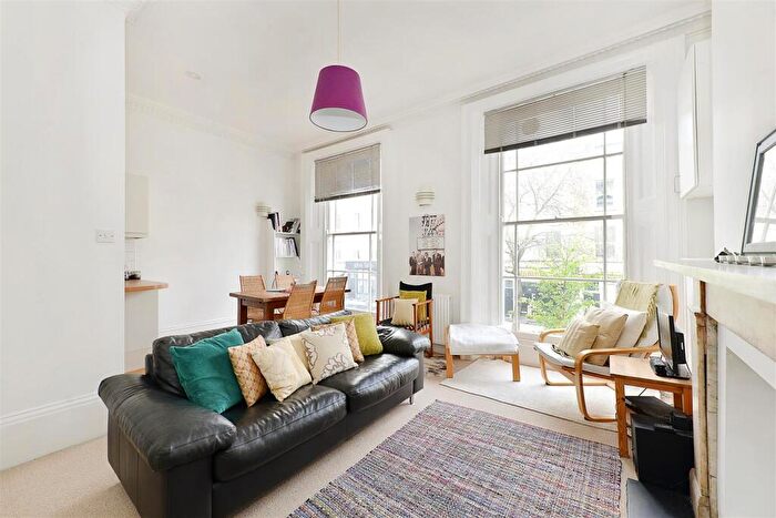 1 Bedroom Apartment To Rent In Boundary Road, St John's Wood, NW8