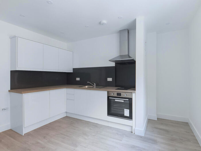 1 Bedroom Flat To Rent In Winchester Street, Town Centre, Basingstoke, RG21