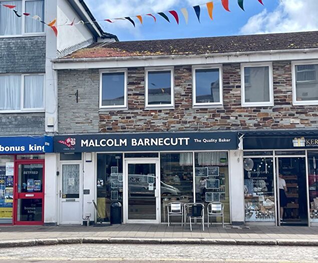 2 Bedroom Flat To Rent In The Platt, Wadebridge, PL27