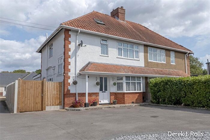 4 Bedroom Semi-Detached House For Sale In New Road, Bournemouth, Dorset, BH10