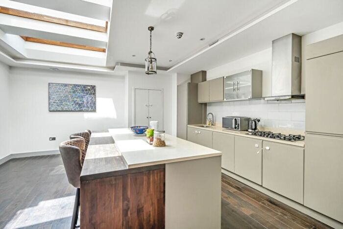 4 Bedroom House To Rent In Westbere Road, London, NW2