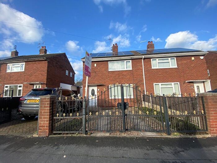 2 Bedroom House To Rent In Miller Lane, Thorne, Doncaster, DN8