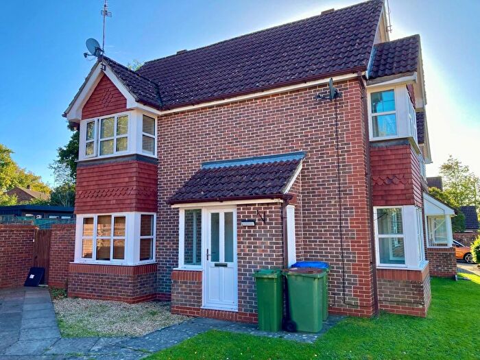 1 Bedroom Terraced House To Rent In Cissbury Close, Horsham, RH12